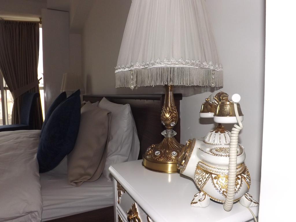 The Gala Palace Suits カルス 部屋 写真