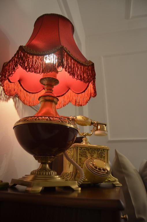 The Gala Palace Suits カルス エクステリア 写真